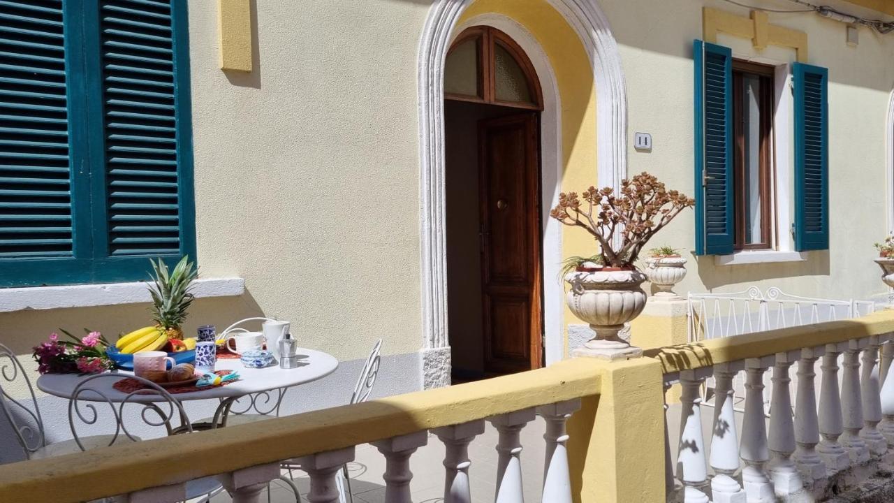 La Terrazza Nel Cuore Di Capoliveri מראה חיצוני תמונה