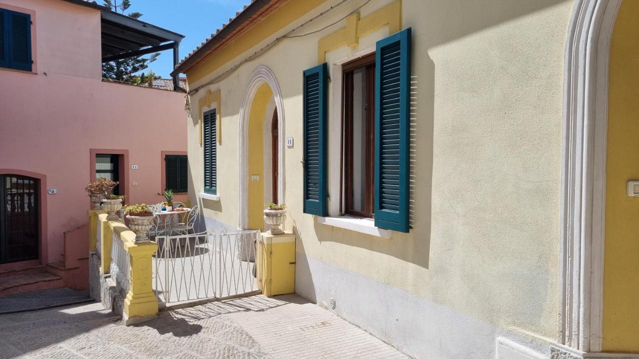 La Terrazza Nel Cuore Di Capoliveri מראה חיצוני תמונה