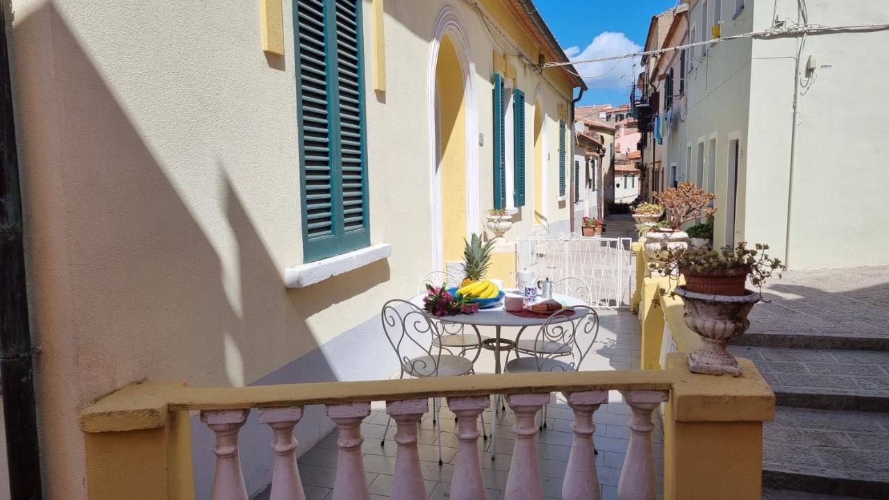 La Terrazza Nel Cuore Di Capoliveri מראה חיצוני תמונה
